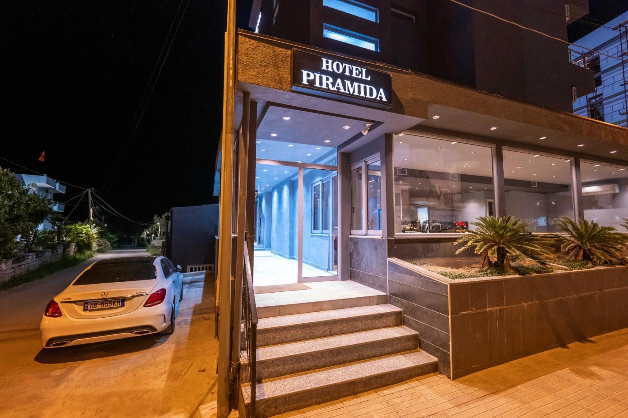 Hotel Piramida Ksamil Buitenkant foto